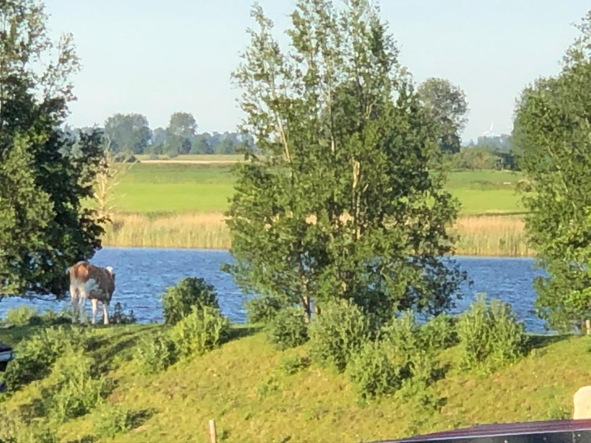 Hennstedt  Ferienwohnung Eiderblick מראה חיצוני תמונה